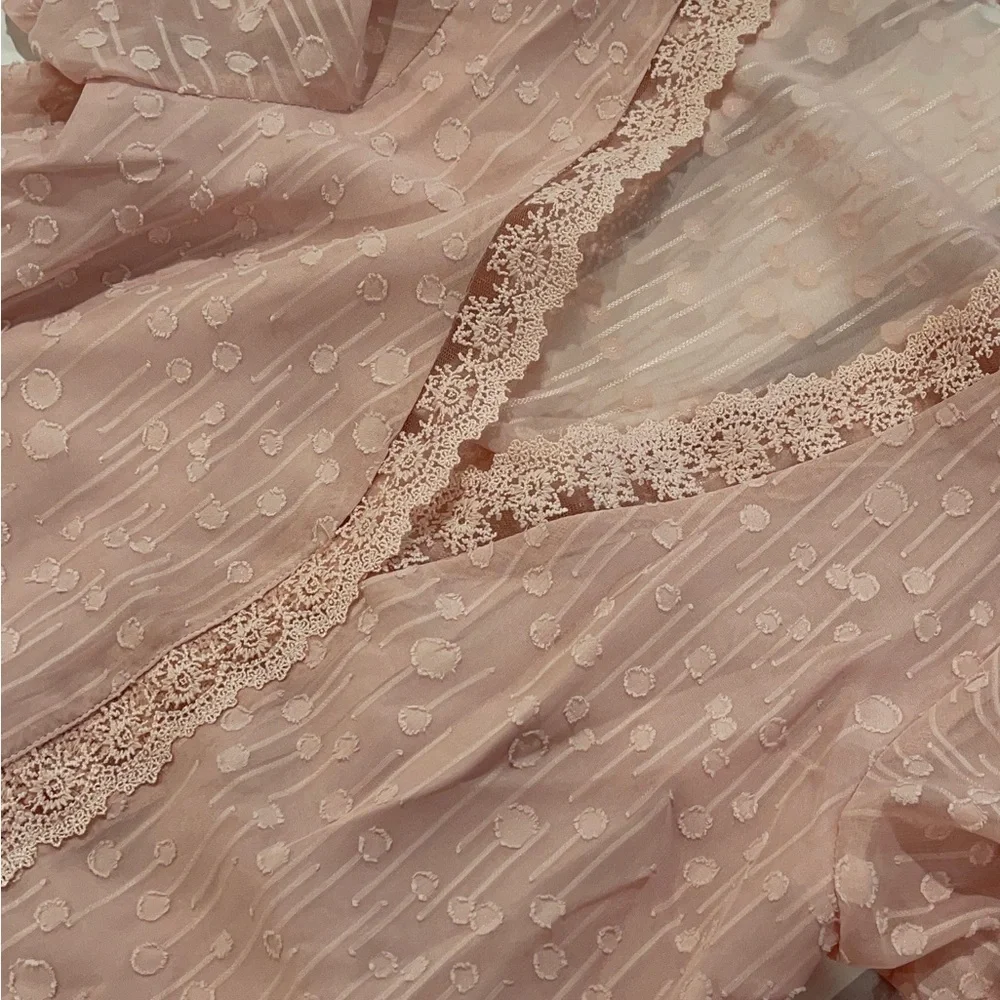 Pink top - Picture 6 of 6